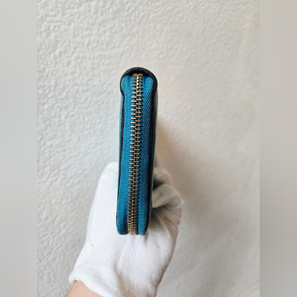 Gucci Teal Leather Wallet - Picture 6 of 16